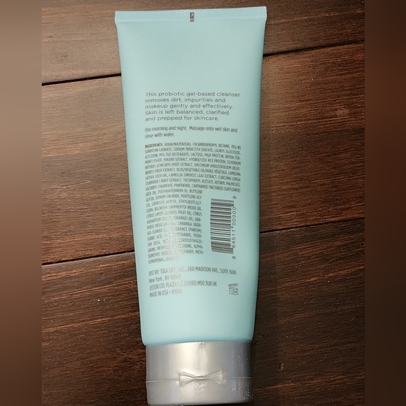 Tula Probiotic Skin Care, Purifying Face wash - Picture 3 of 3